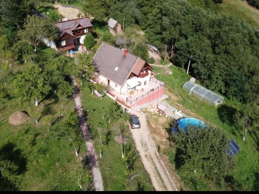 Casa Colt De Rai Villa Brezoi Eksteriør billede