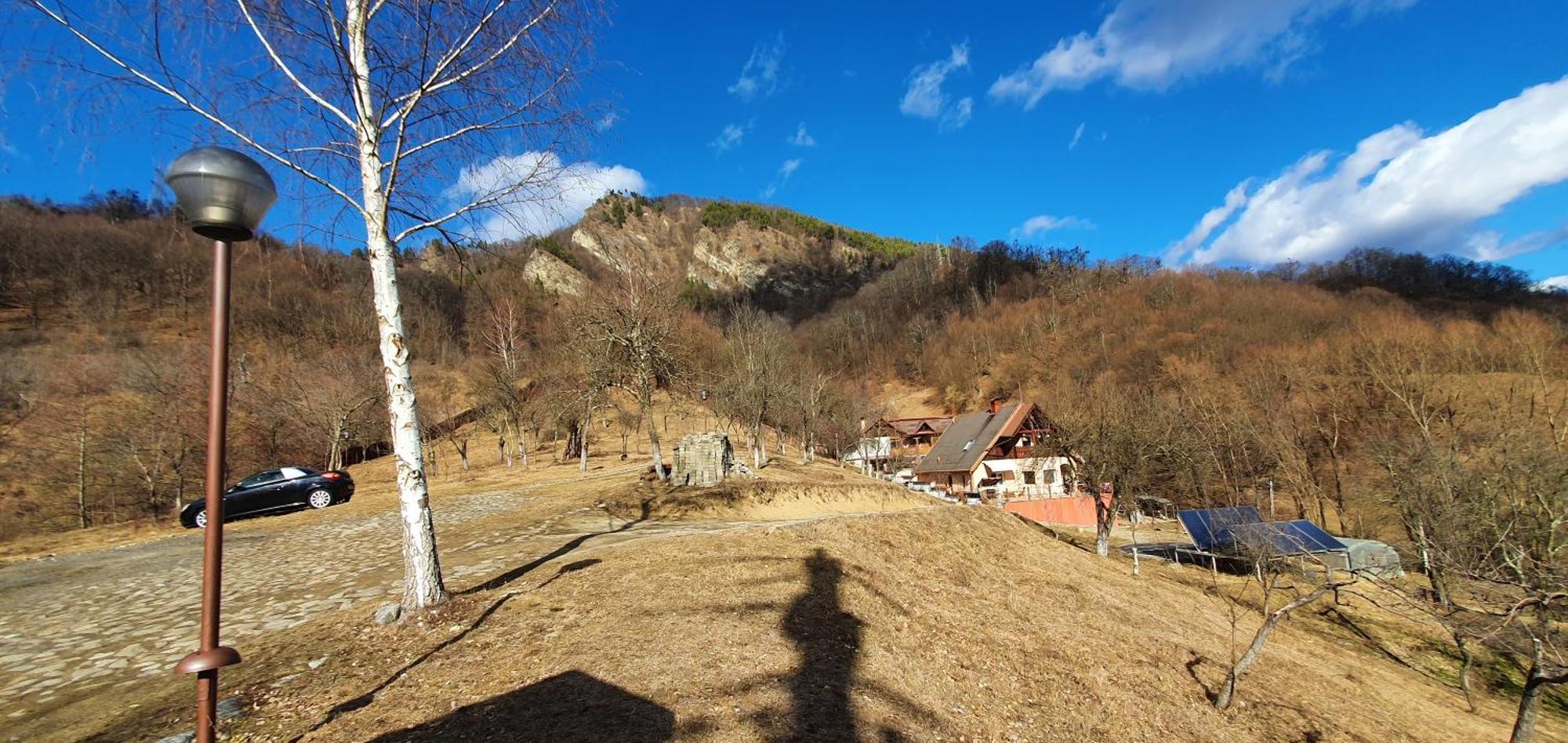 Casa Colt De Rai Villa Brezoi Eksteriør billede